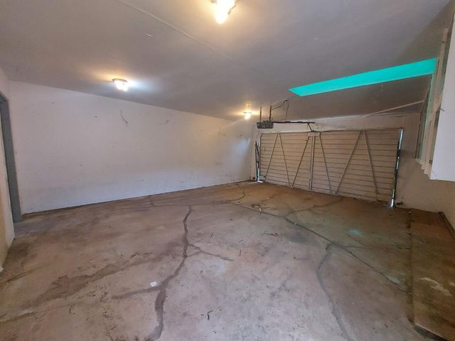 450 S Roberta Way, Marysville, CA 95901