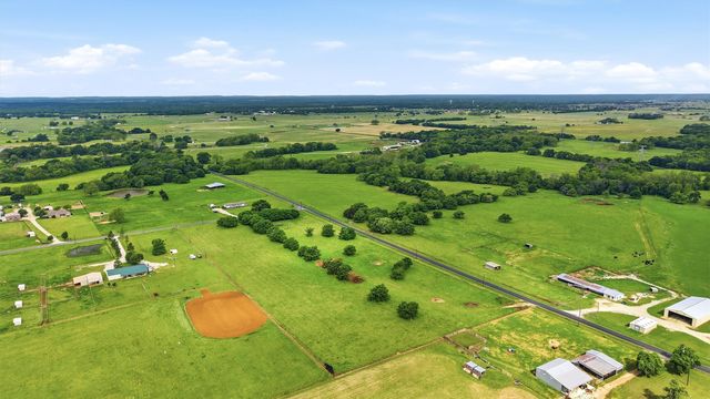 10.5 Graham Grove Road, Collinsville, TX 76233