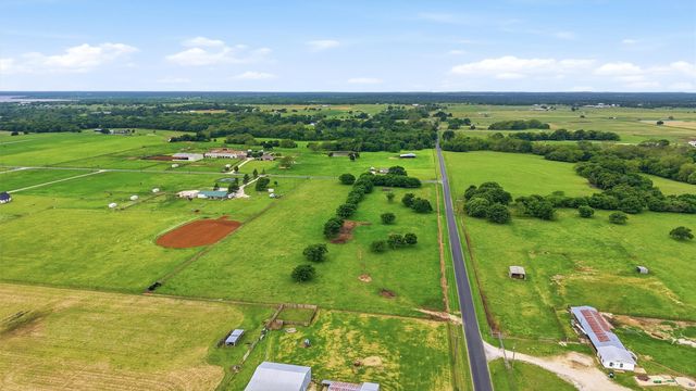 10.5 Graham Grove Road, Collinsville, TX 76233