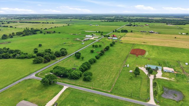 10.5 Graham Grove Road, Collinsville, TX 76233