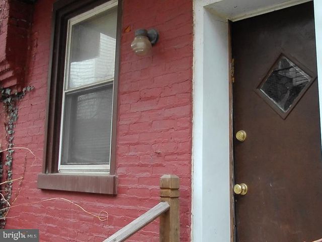 539 E WALNUT LN, Philadelphia, PA 19144