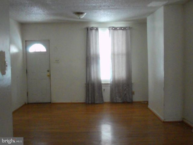 539 E WALNUT LN, Philadelphia, PA 19144