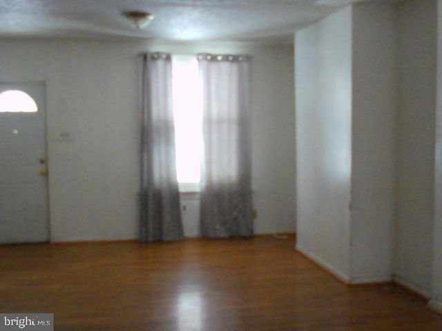 539 E WALNUT LN, Philadelphia, PA 19144