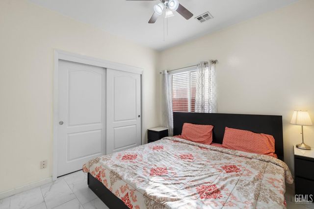 310 Lewisham Street, Bakersfield, CA 93311