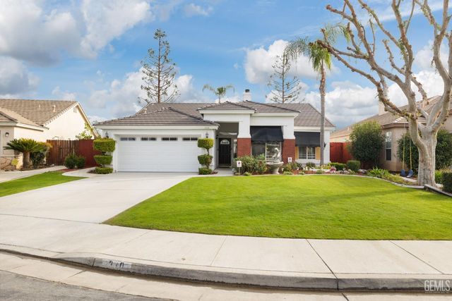 310 Lewisham Street, Bakersfield, CA 93311