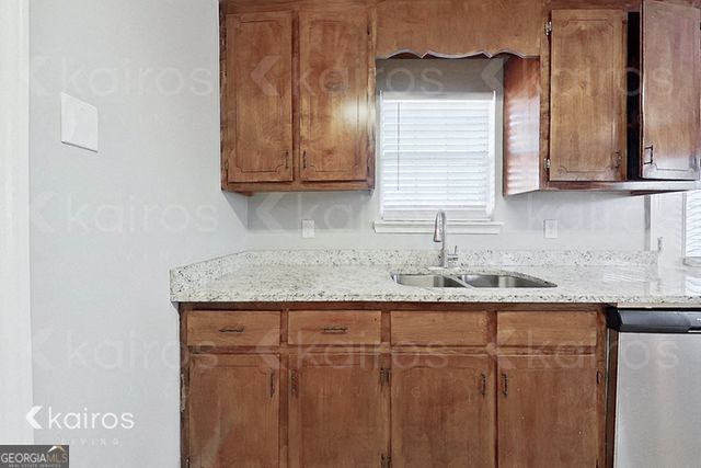 200 Deer Parkway, Athens, GA 30605