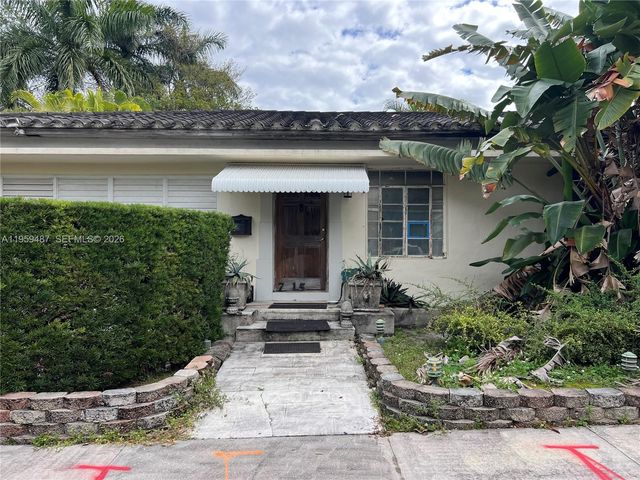 7715 NE 5th Ave, Miami, FL 33138