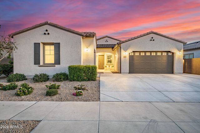 4009 W HAYDUK Road, Laveen, AZ 85339