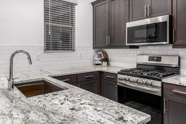 4009 W HAYDUK Road, Laveen, AZ 85339