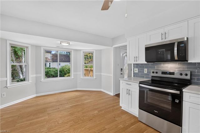 2176 Kenwood DR, Virginia Beach, VA 23454