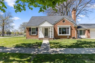 1111 N FRANKLIN Street, Dearborn, MI 48128