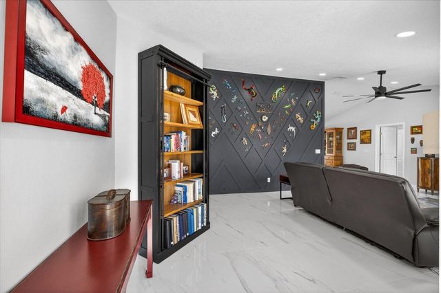 5720 REDHAWK DRIVE, New Port Richey, FL 34655