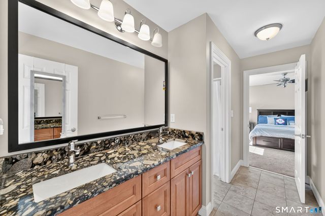 4 Natures Way, South Windsor, CT 06074