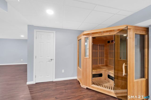 4 Natures Way, South Windsor, CT 06074