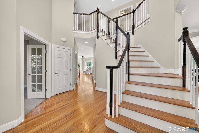 4 Natures Way, South Windsor, CT 06074