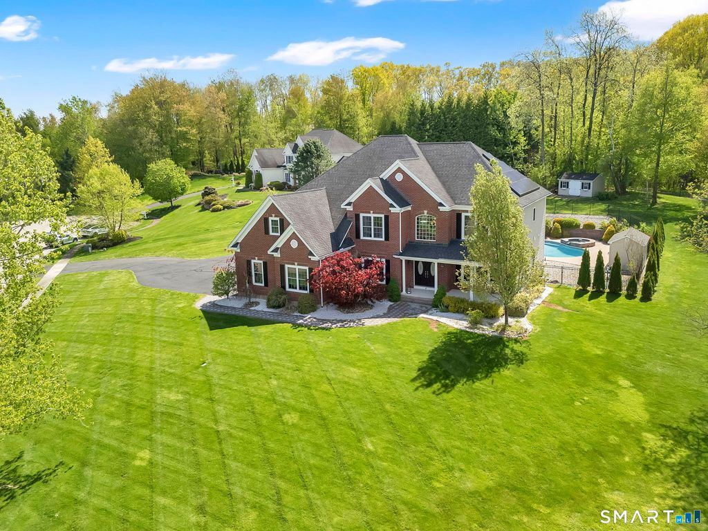 4 Natures Way, South Windsor, CT 06074