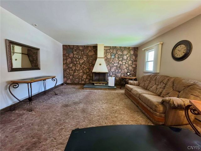 2205 Portal Road, Utica, NY 13501