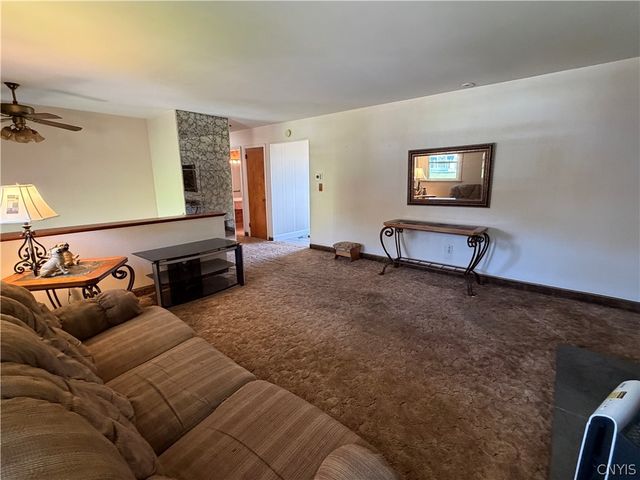 2205 Portal Road, Utica, NY 13501