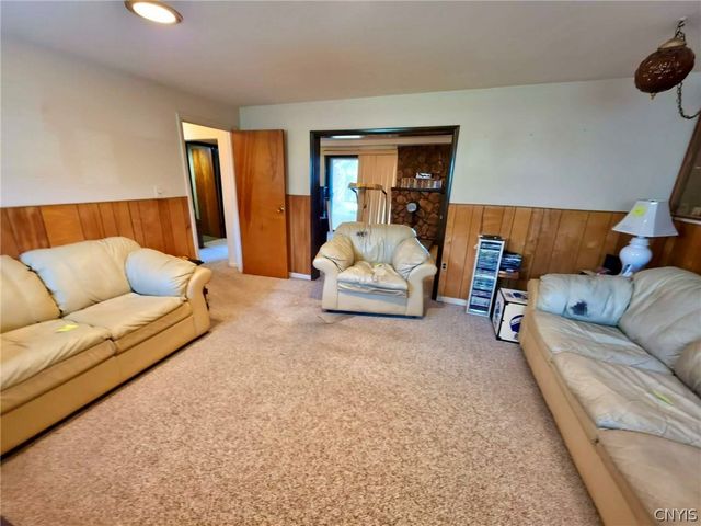 2205 Portal Road, Utica, NY 13501
