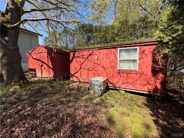 2205 Portal Road, Utica, NY 13501