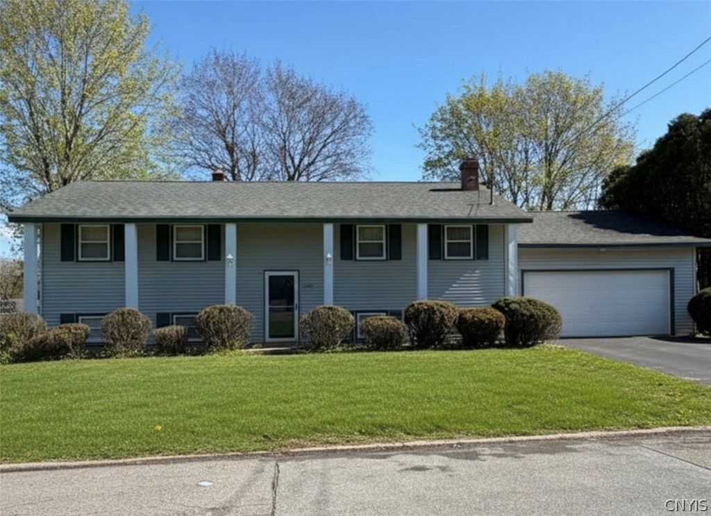 2205 Portal Road, Utica, NY 13501