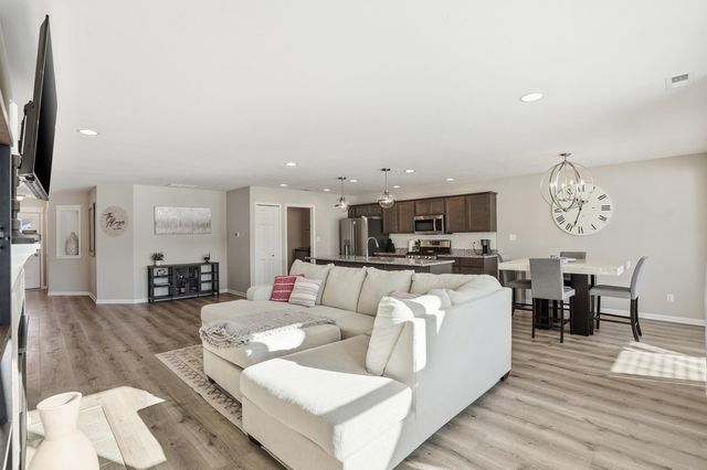 15535 W 101st Lane, Dyer, IN 46311