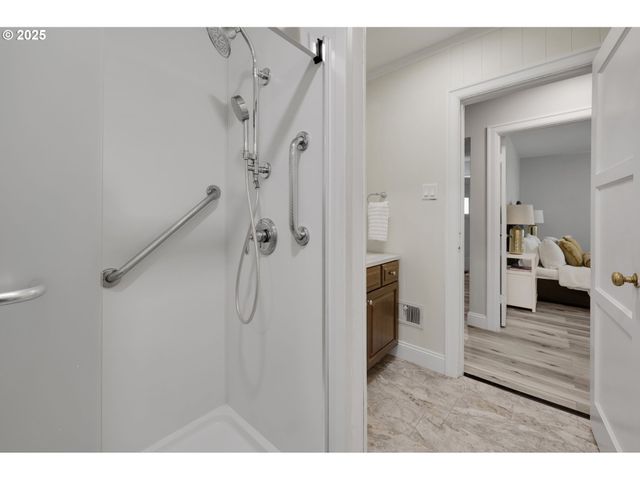 2309 Se 135TH Ave, Portland, OR 97233