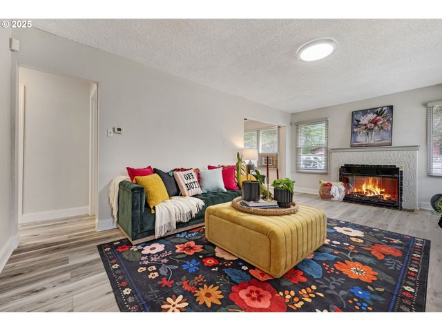 2309 Se 135TH Ave, Portland, OR 97233