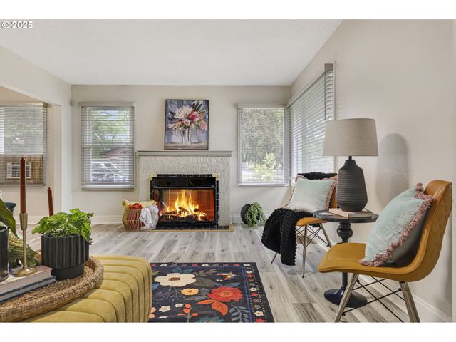 2309 Se 135TH Ave, Portland, OR 97233