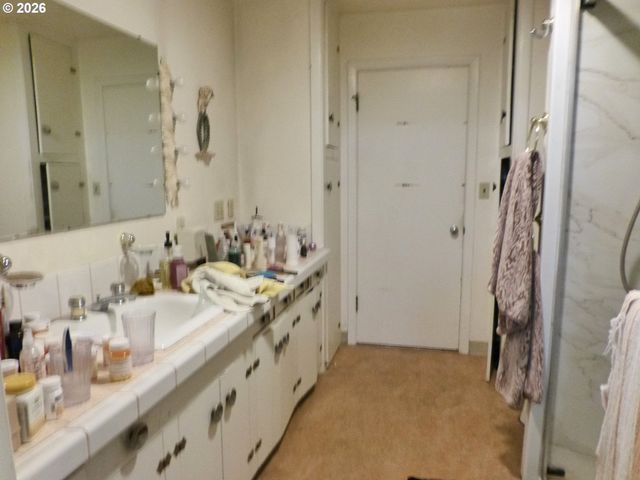 16222 Se OATFIELD Rd, Milwaukie, OR 97267