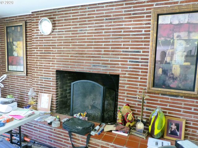 16222 Se OATFIELD Rd, Milwaukie, OR 97267