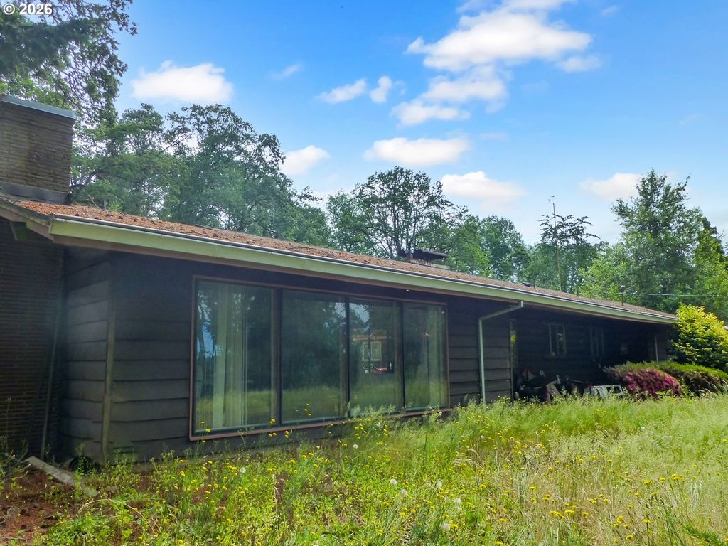 16222 Se OATFIELD Rd, Milwaukie, OR 97267