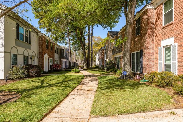 1425 Springrock Ln Lane, Houston, TX 77055