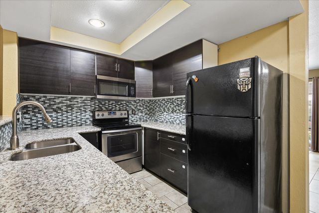 1425 Springrock Ln Lane, Houston, TX 77055