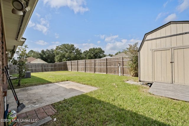 508 Woodward Drive, Ocean Springs, MS 39564