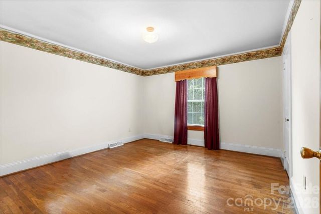 1751 W NC 10 Highway, Newton, NC 28658