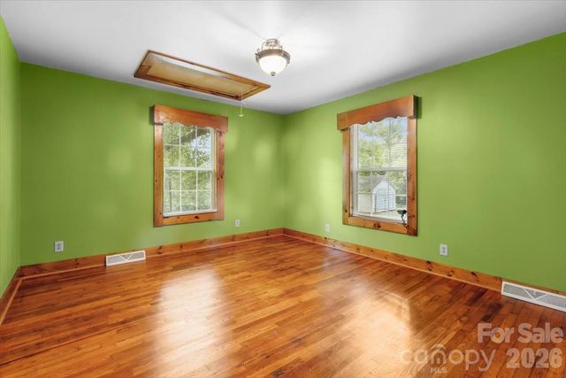 1751 W NC 10 Highway, Newton, NC 28658