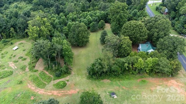 1751 W NC 10 Highway, Newton, NC 28658