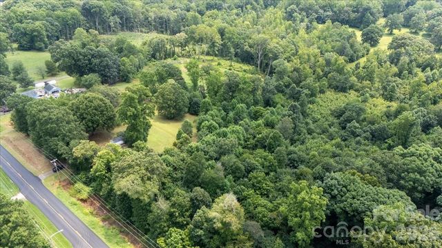 1751 W NC 10 Highway, Newton, NC 28658