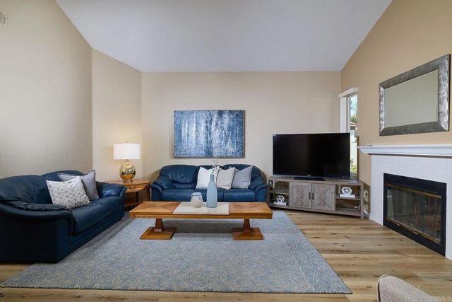 11973 Calle Parral, San Diego, CA 92128
