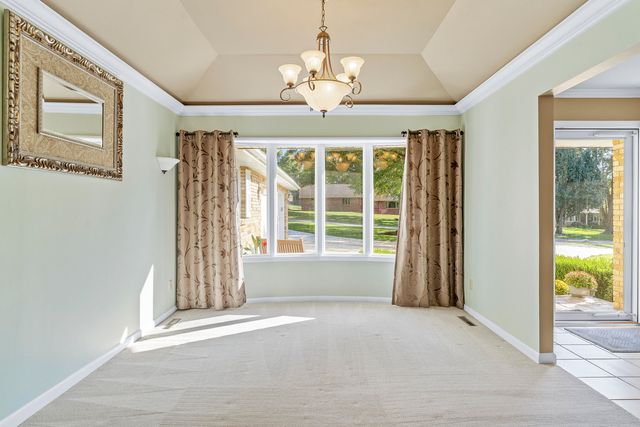 2747 E Rocklyn Road, Springfield, MO 65804