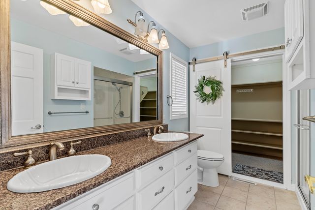 2747 E Rocklyn Road, Springfield, MO 65804