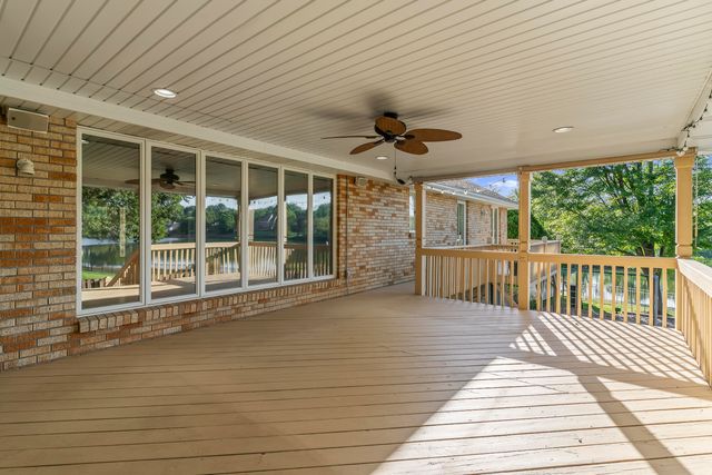 2747 E Rocklyn Road, Springfield, MO 65804