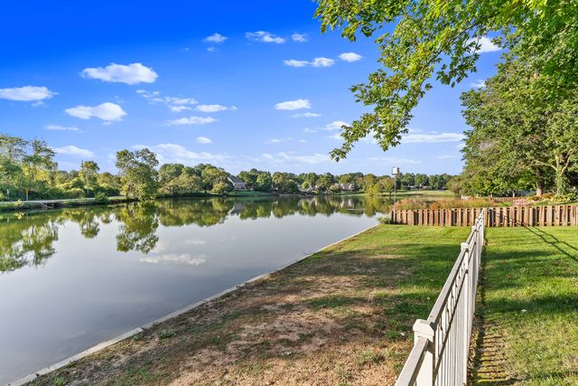 2747 E Rocklyn Road, Springfield, MO 65804