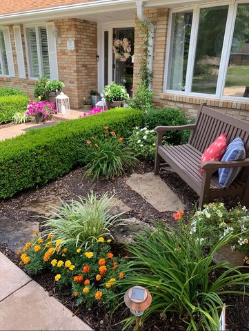 2747 E Rocklyn Road, Springfield, MO 65804