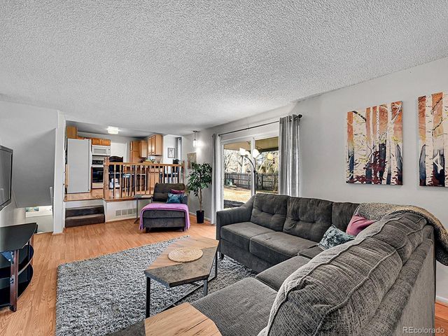 6956 Robb St, Arvada, CO 80004