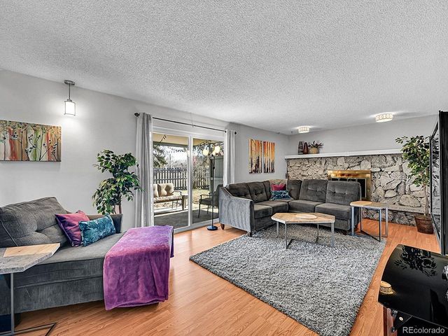 6956 Robb St, Arvada, CO 80004