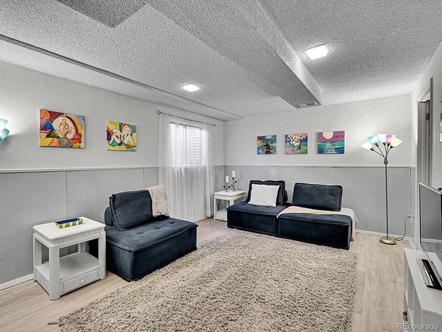 6956 Robb St, Arvada, CO 80004