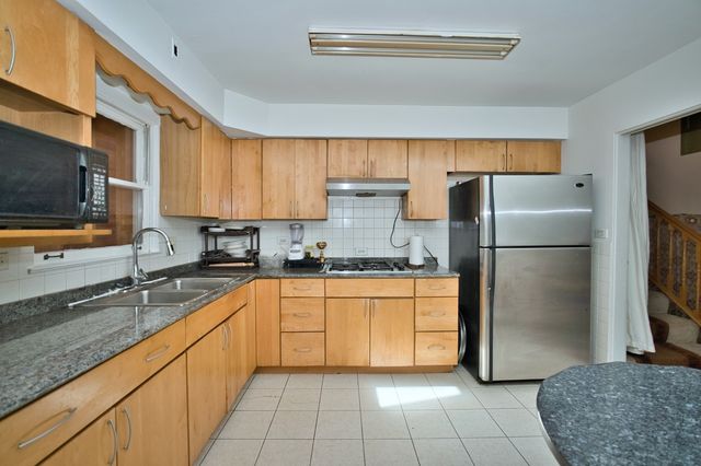 4454 Concord Lane, Skokie, IL 60076