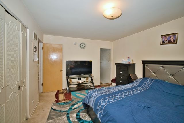 4454 Concord Lane, Skokie, IL 60076